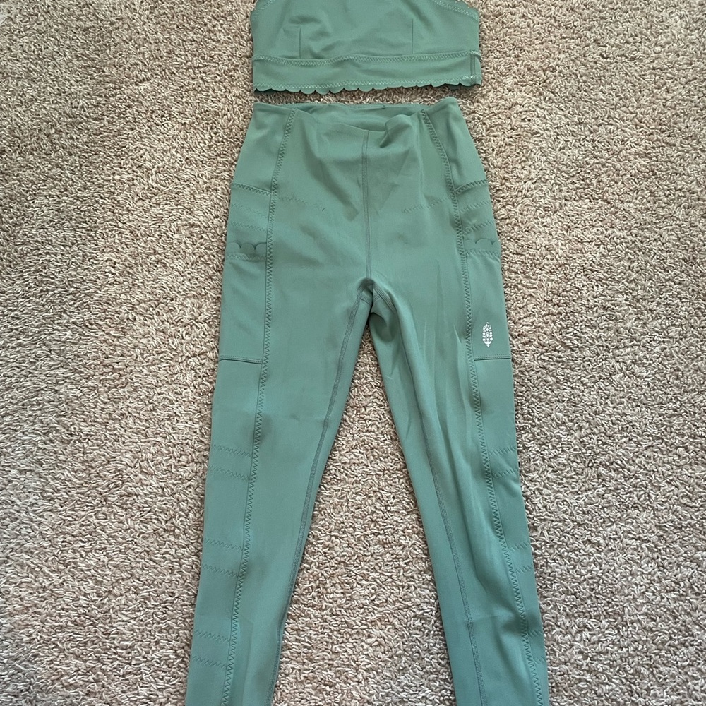 Green Activewear Set